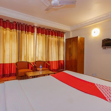 Oyo 795 Hotel Holiday Inn Katmandu Eksteriør billede